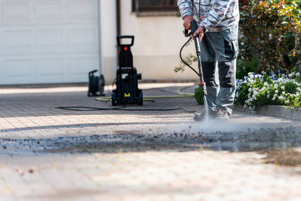 Best Garage Pressure Washing  in Gwinn, MI